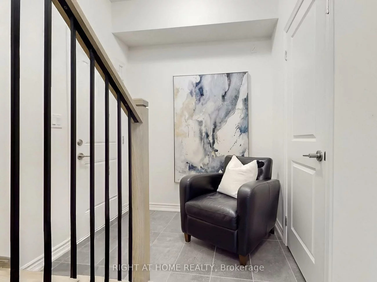 30, Paisley, Bradford, Bradford West Gwillimbury