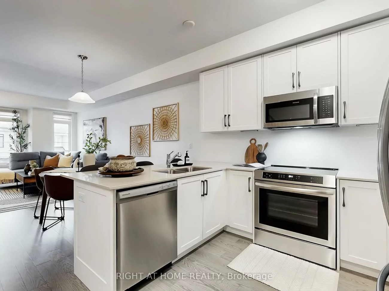 30, Paisley, Bradford, Bradford West Gwillimbury