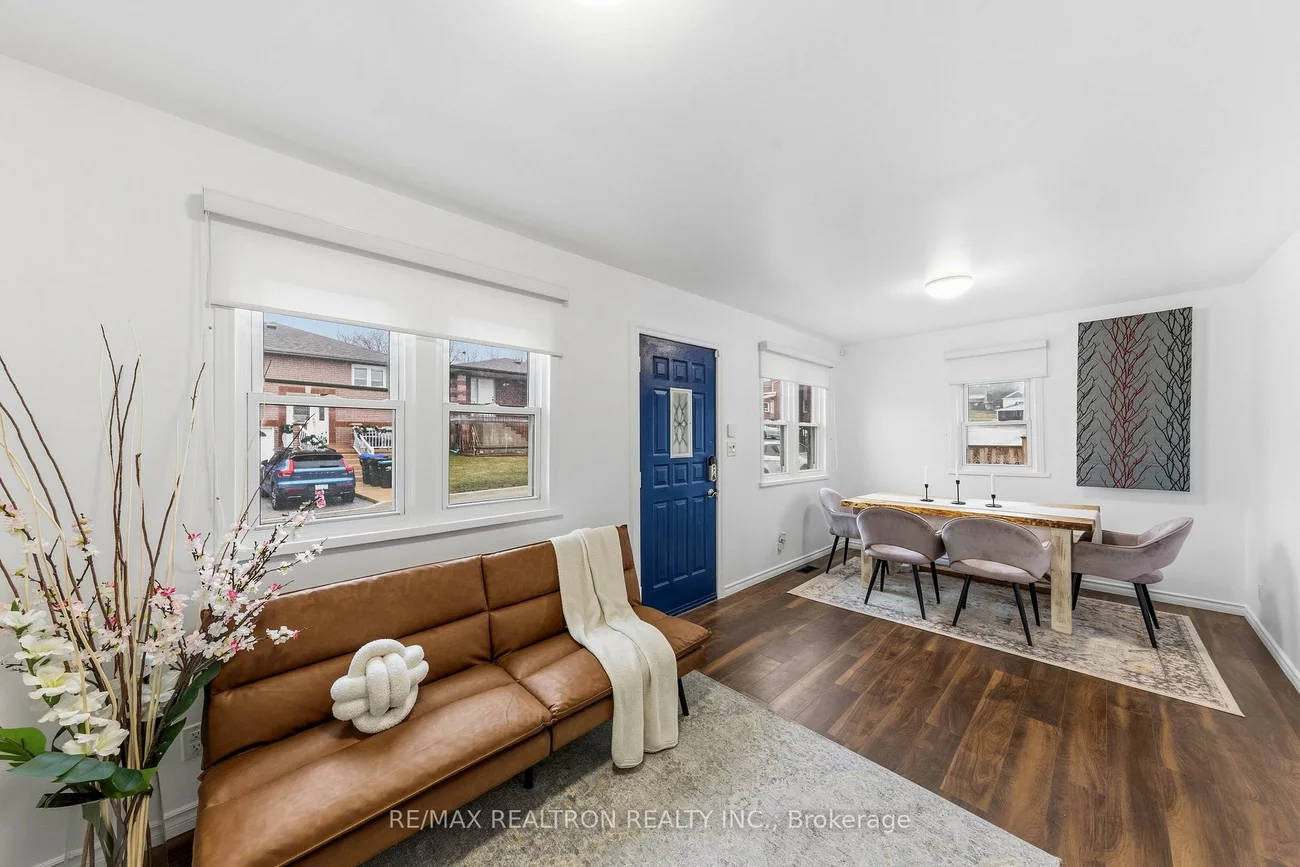 25, Bingham, Bradford, Bradford West Gwillimbury