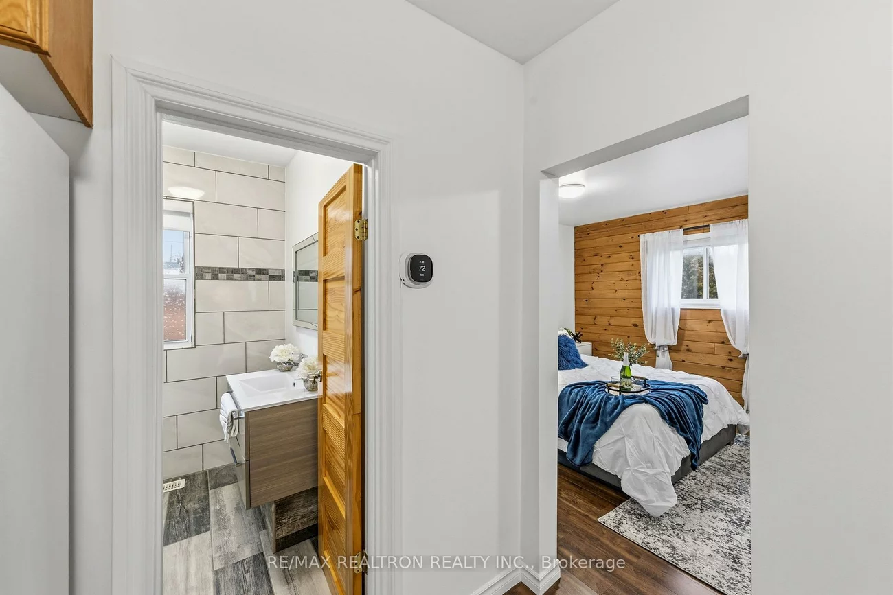 25, Bingham, Bradford, Bradford West Gwillimbury