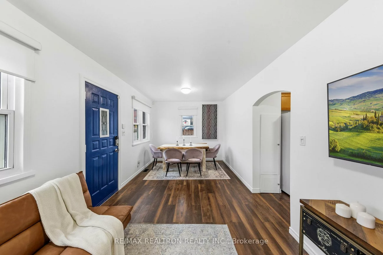 25, Bingham, Bradford, Bradford West Gwillimbury