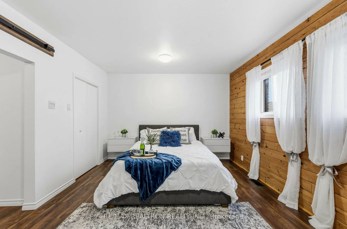 25, Bingham, Bradford, Bradford West Gwillimbury