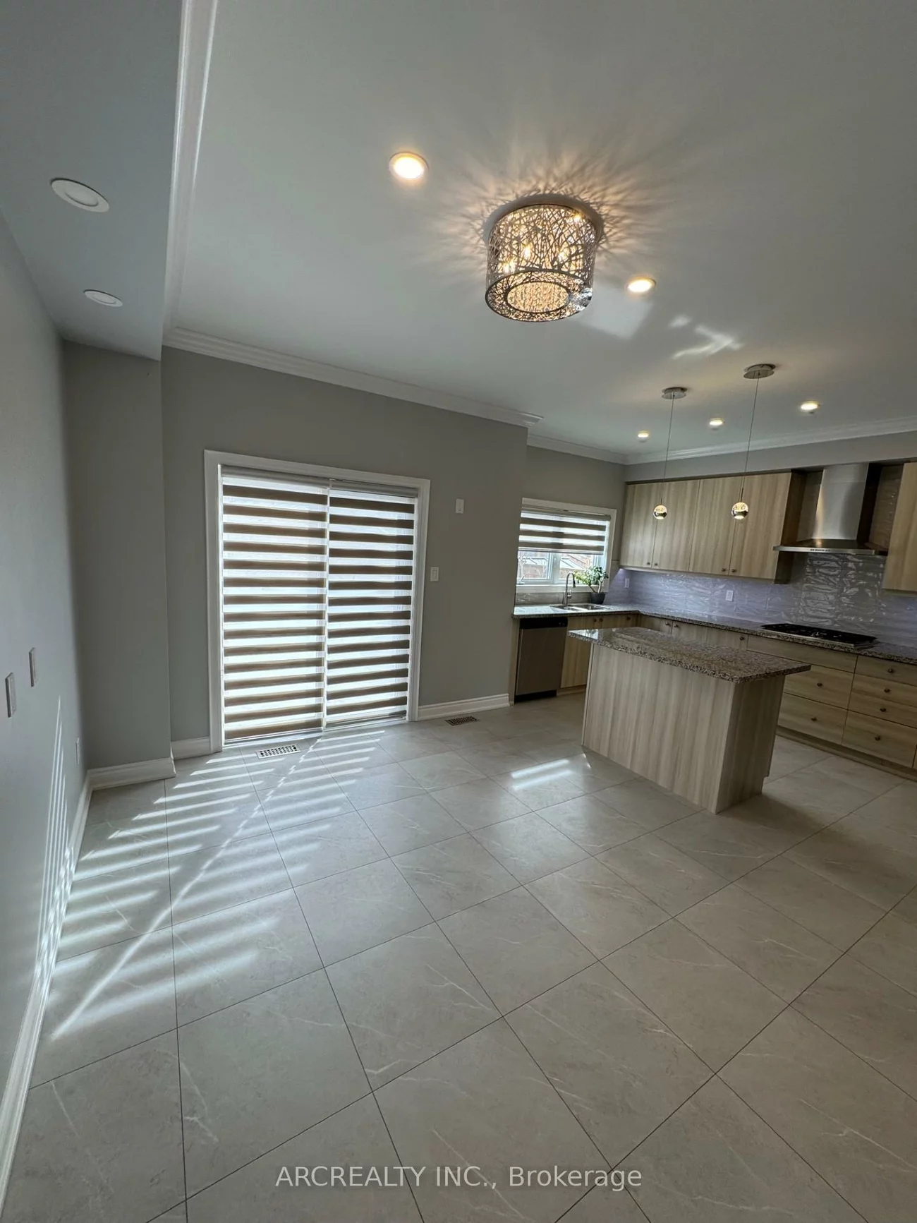 37, Matthewson, Bradford, Bradford West Gwillimbury