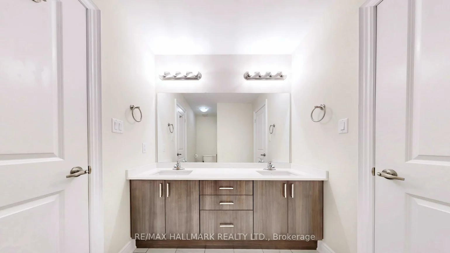 61, Mac Campbell, Bradford, Bradford West Gwillimbury