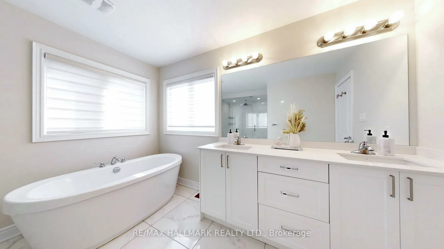 61, Mac Campbell, Bradford, Bradford West Gwillimbury