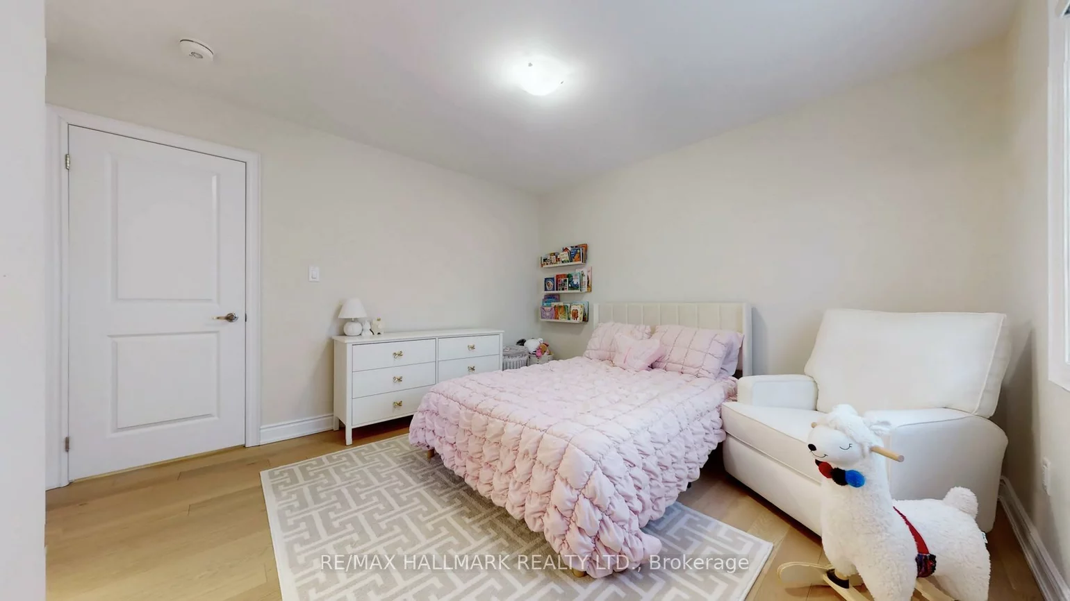 61, Mac Campbell, Bradford, Bradford West Gwillimbury