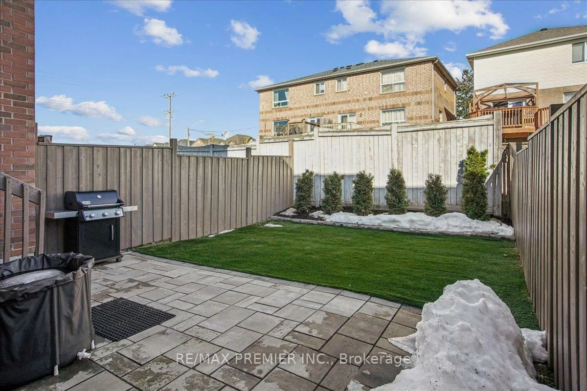 149, Taucar, Bradford, Bradford West Gwillimbury