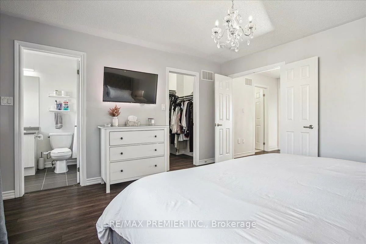 149, Taucar, Bradford, Bradford West Gwillimbury