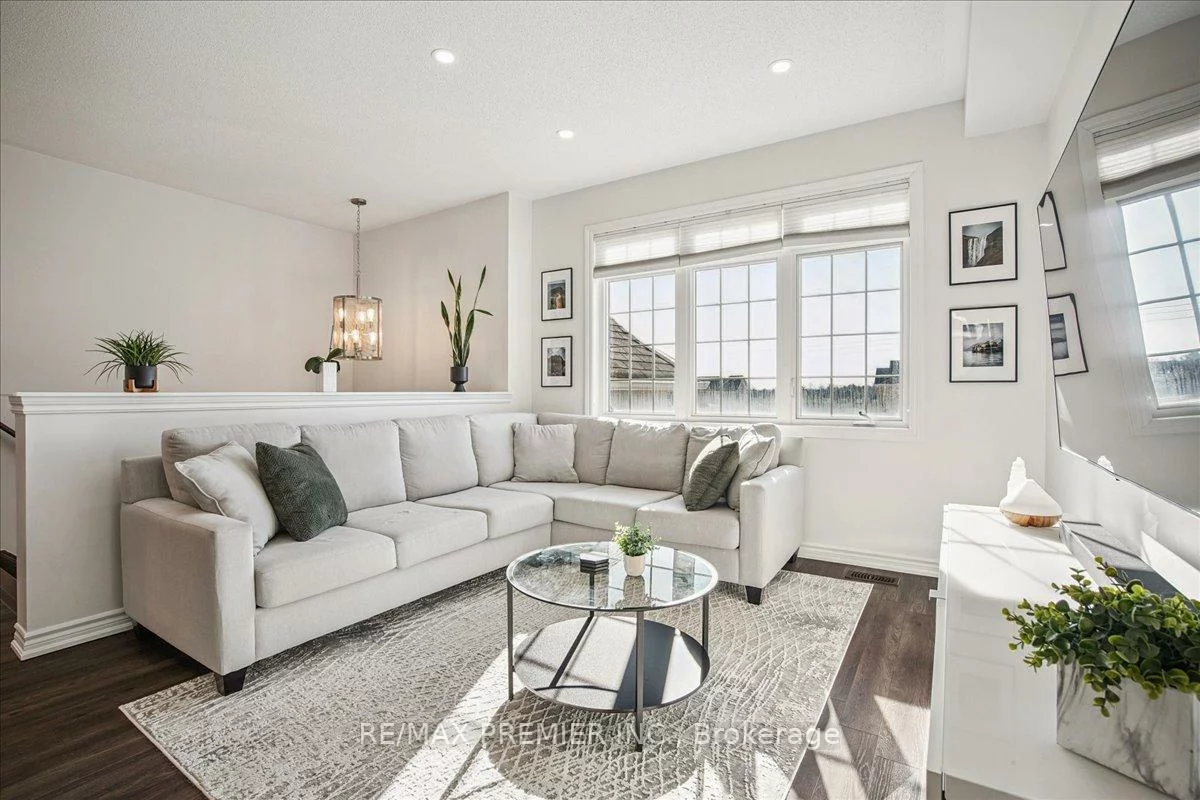 149, Taucar, Bradford, Bradford West Gwillimbury