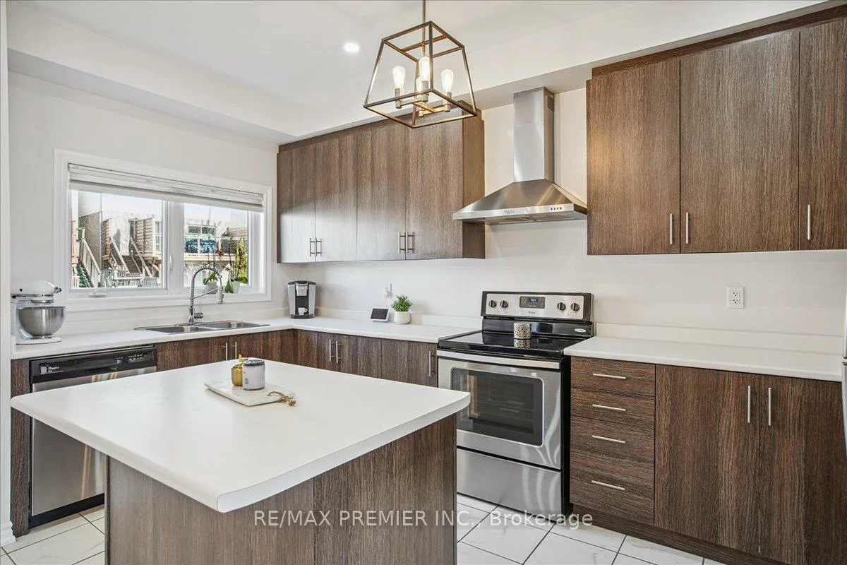 149, Taucar, Bradford, Bradford West Gwillimbury