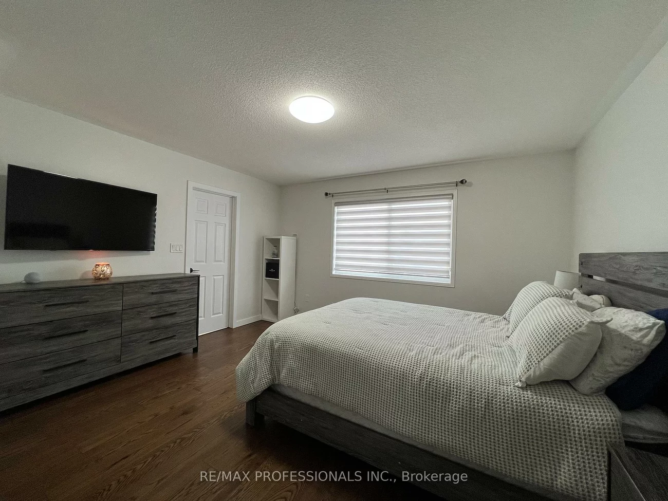 49, Liberty, Bradford, Bradford West Gwillimbury