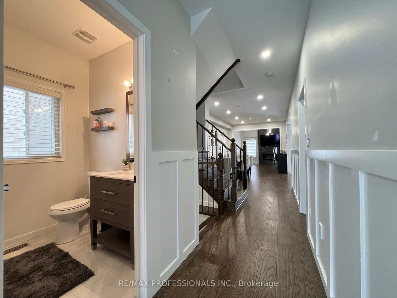 49, Liberty, Bradford, Bradford West Gwillimbury