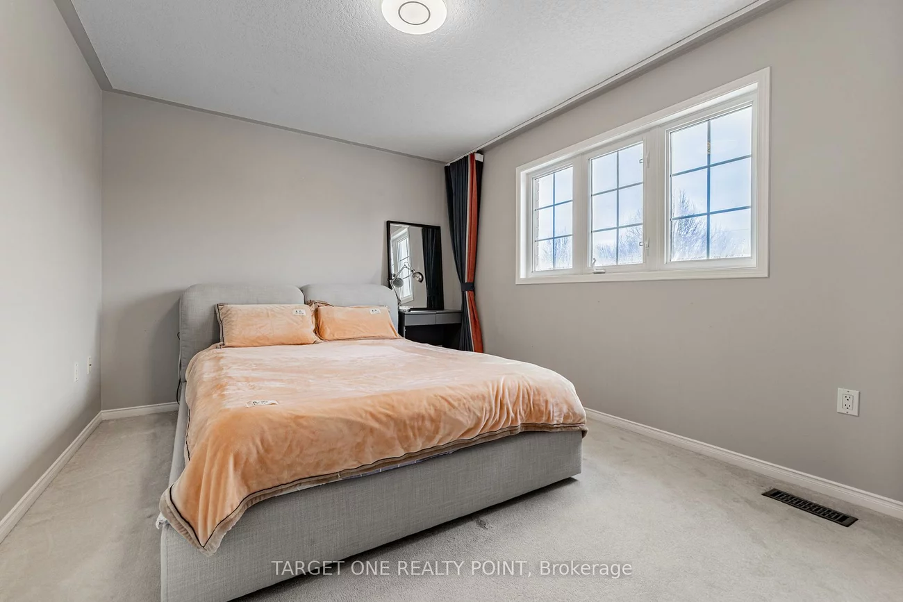 36, Prince, Bradford, Bradford West Gwillimbury