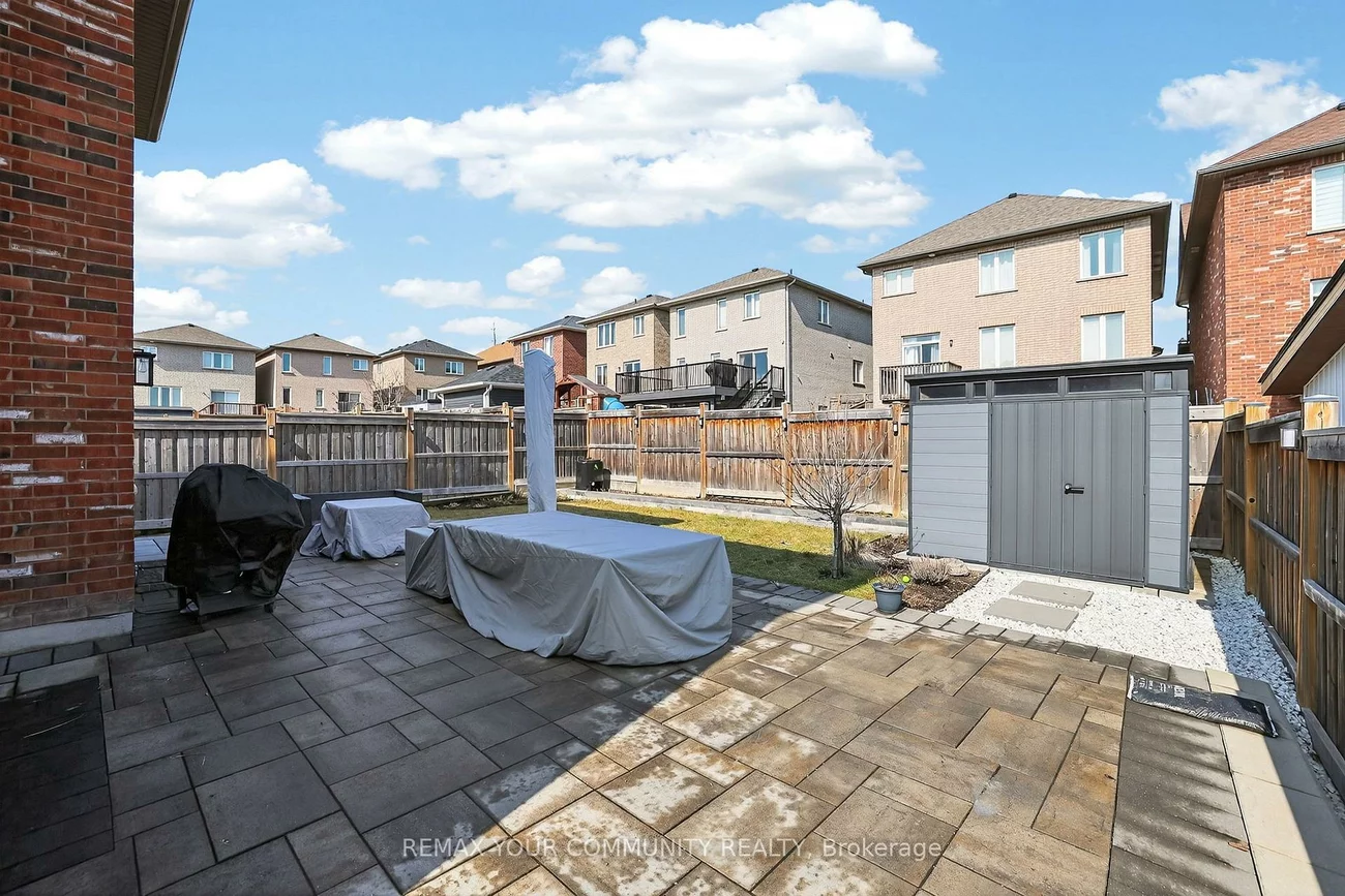 153, Hopkins, Bradford, Bradford West Gwillimbury