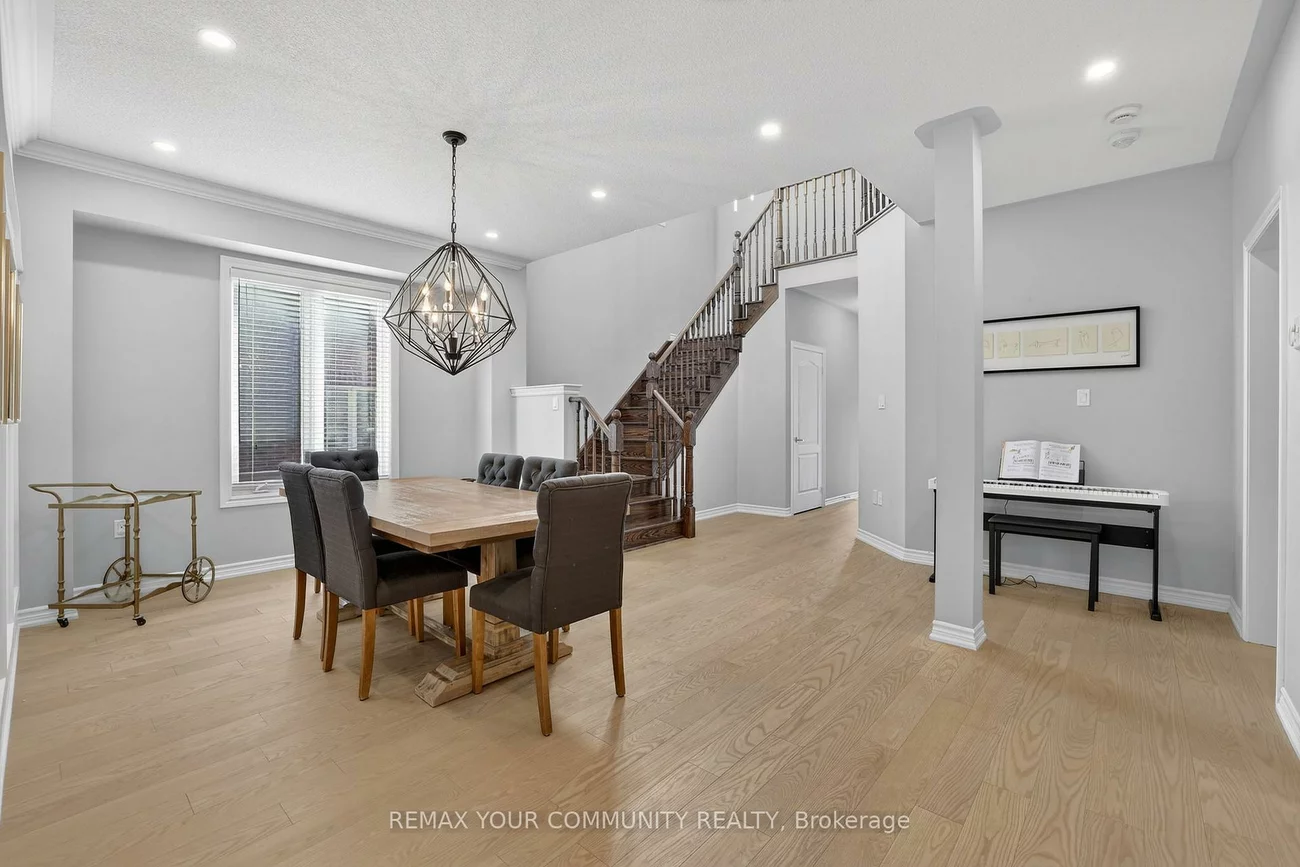 153, Hopkins, Bradford, Bradford West Gwillimbury