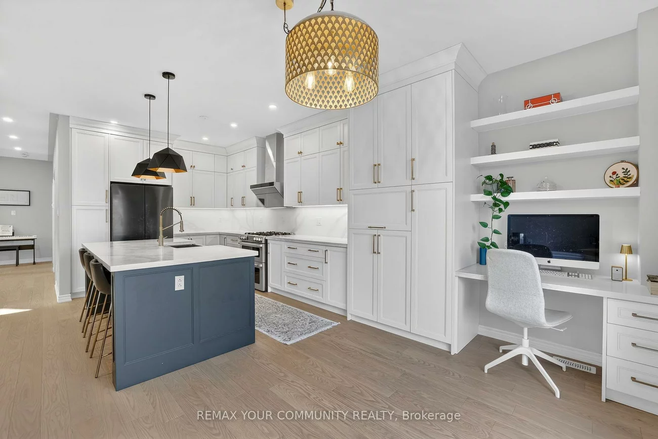 153, Hopkins, Bradford, Bradford West Gwillimbury