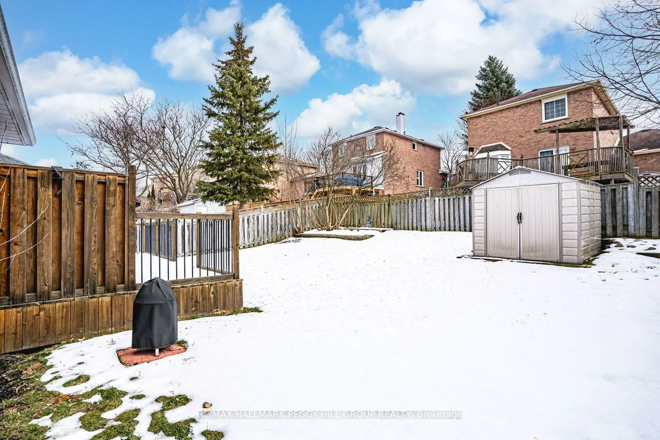 122, Fletcher, Bradford, Bradford West Gwillimbury