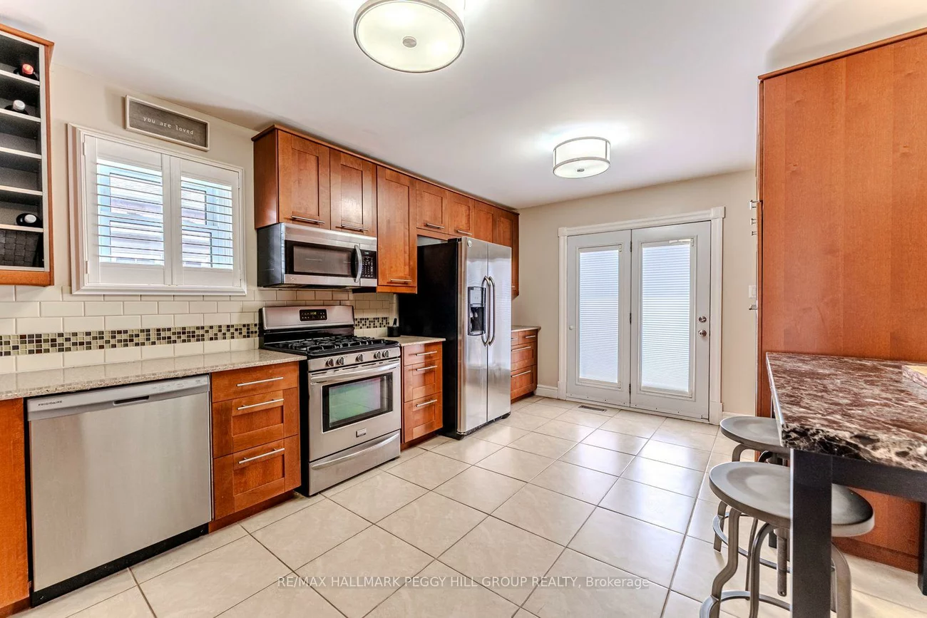 122, Fletcher, Bradford, Bradford West Gwillimbury