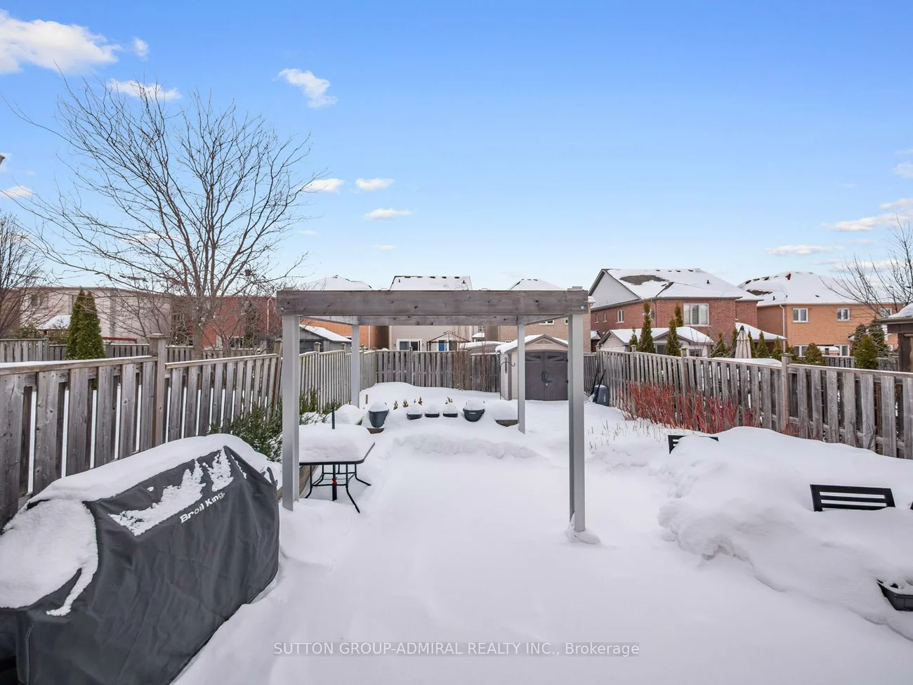 14, Booth, Bradford, Bradford West Gwillimbury