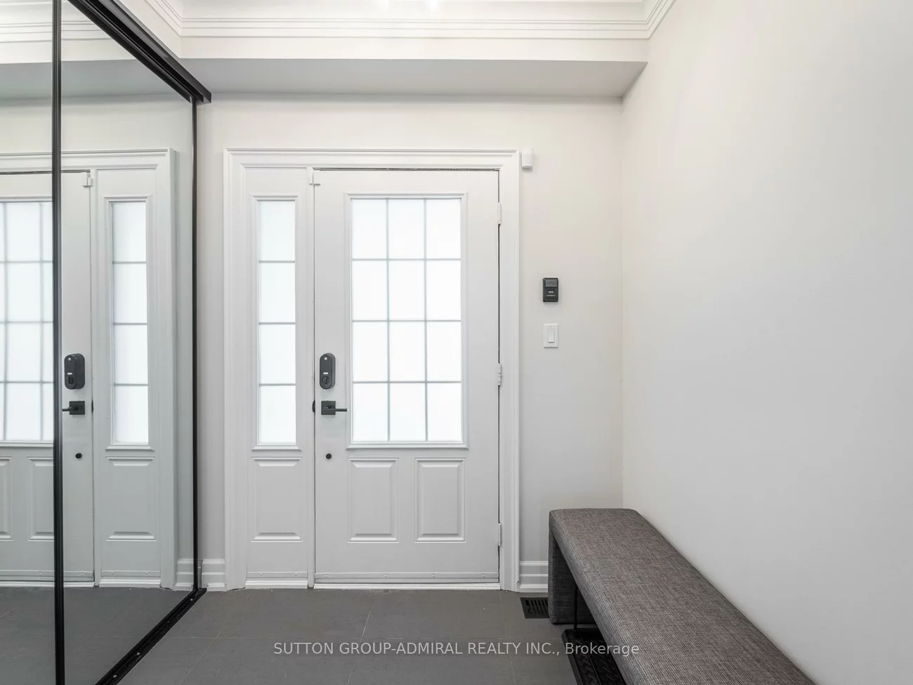 14, Booth, Bradford, Bradford West Gwillimbury