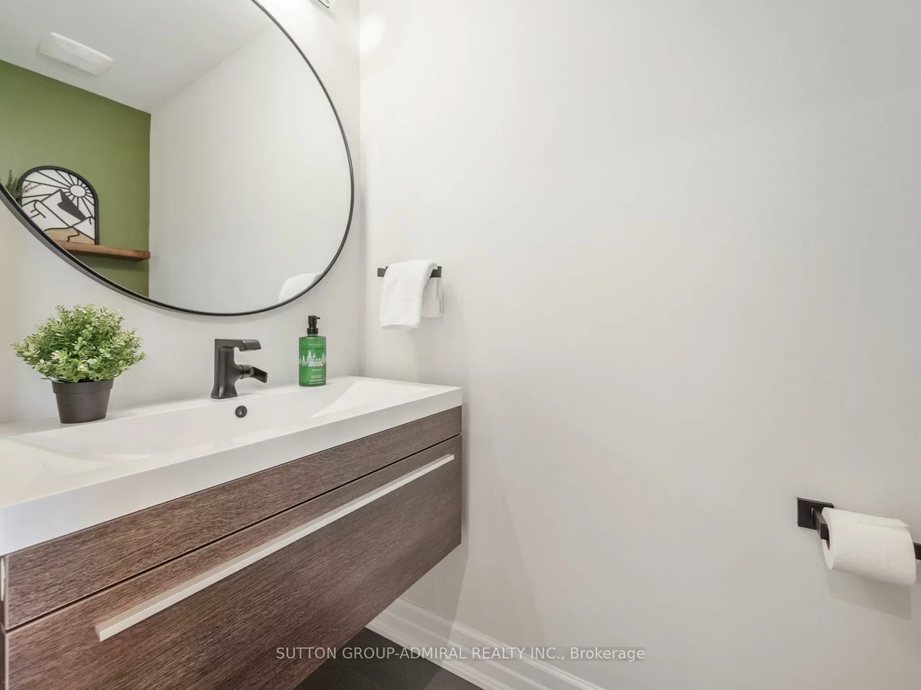 14, Booth, Bradford, Bradford West Gwillimbury