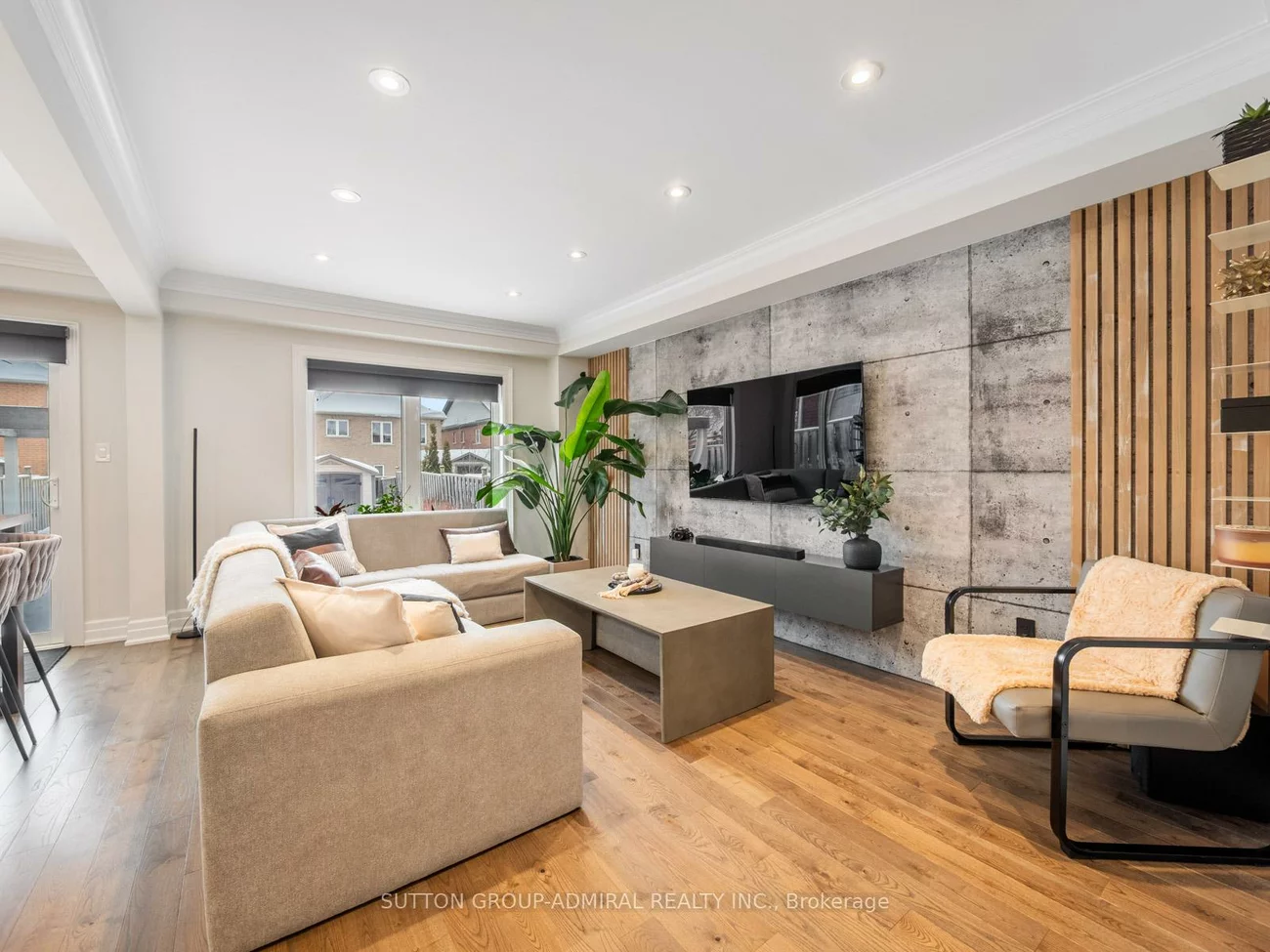 14, Booth, Bradford, Bradford West Gwillimbury