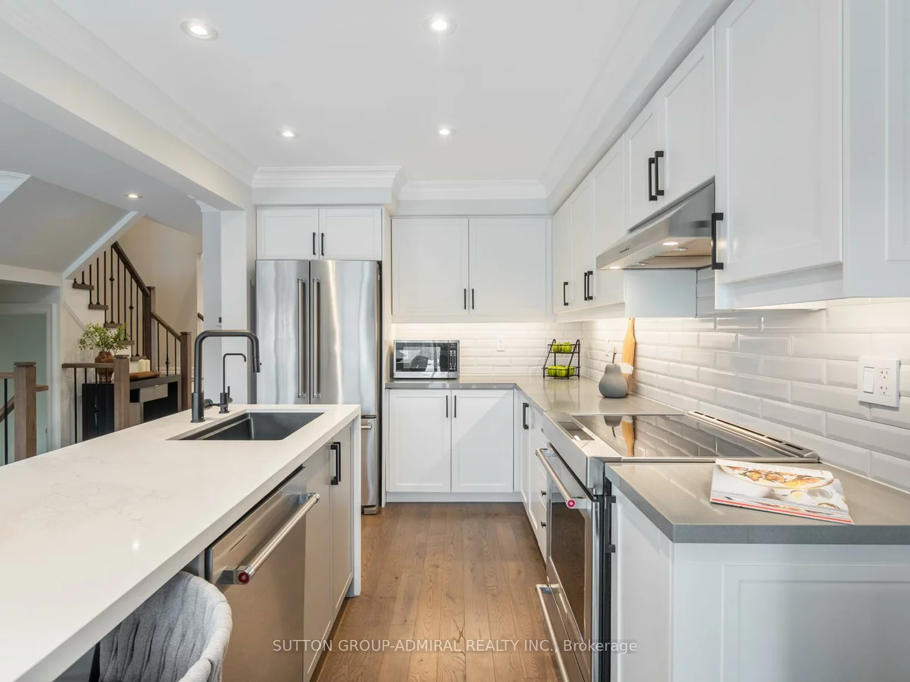 14, Booth, Bradford, Bradford West Gwillimbury