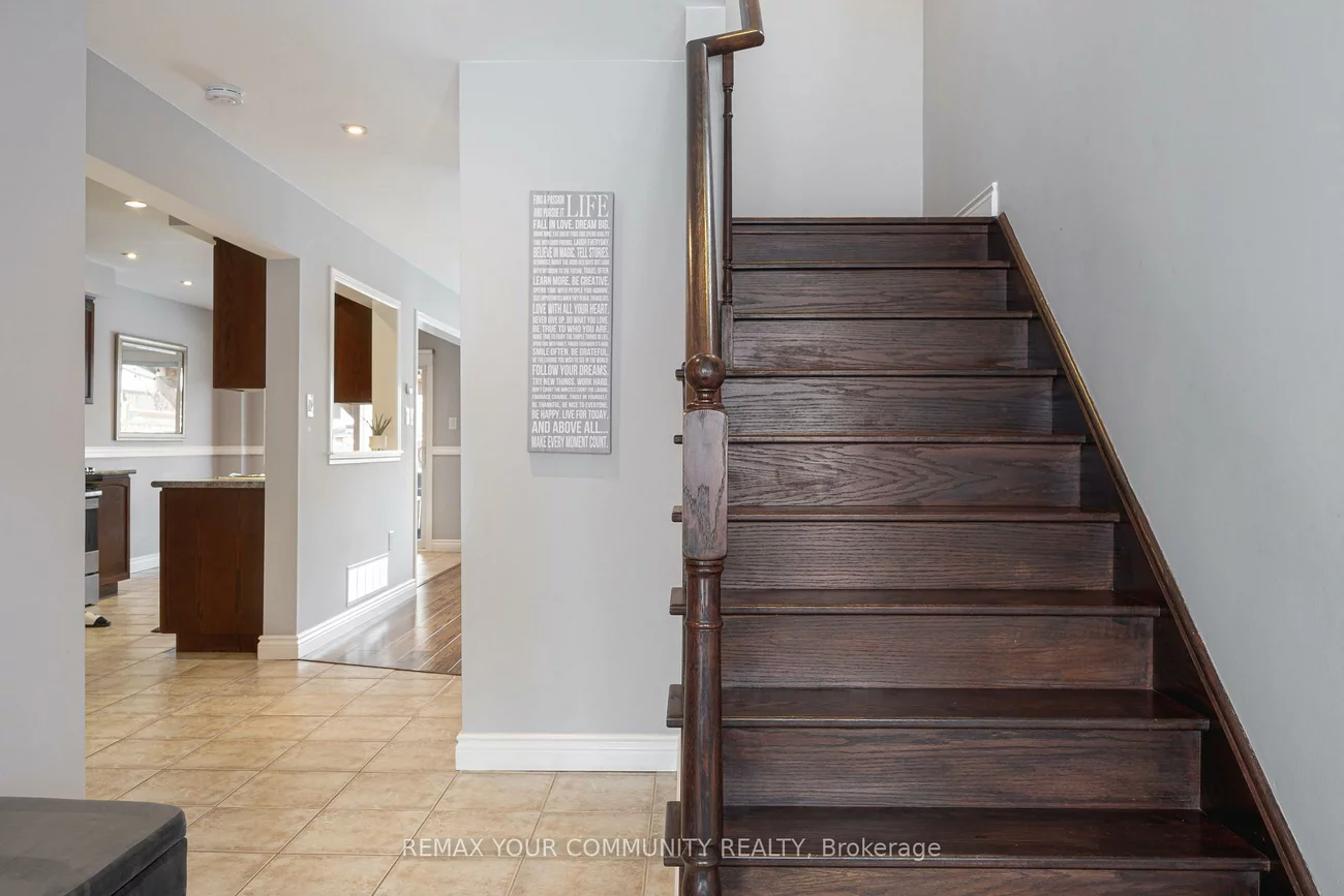 14, Armstrong, Bradford, Bradford West Gwillimbury