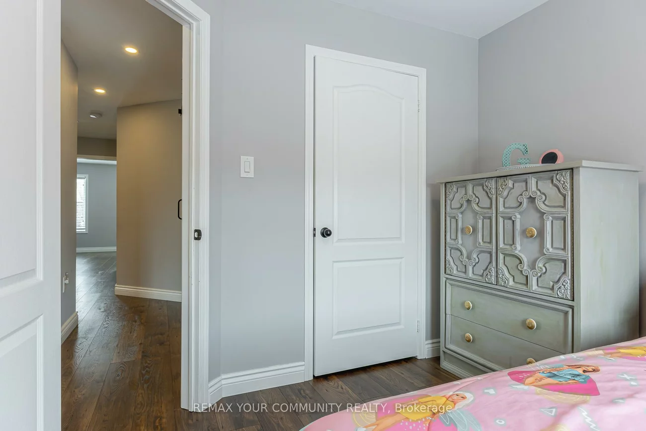 14, Armstrong, Bradford, Bradford West Gwillimbury