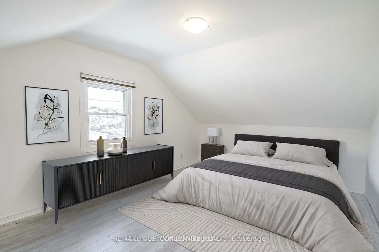 39, Drury, Bradford, Bradford West Gwillimbury