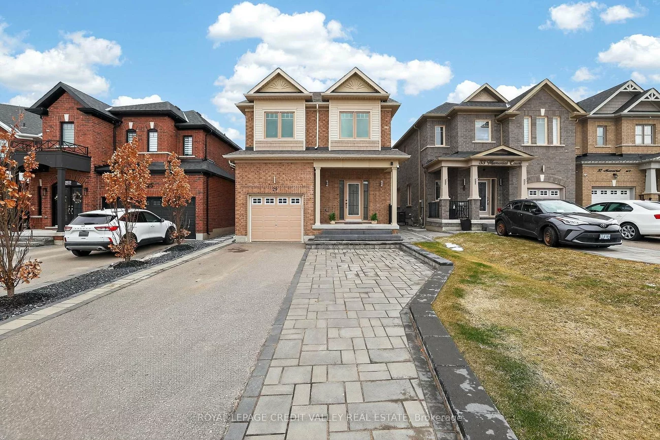 29, Memorial, Bradford, Bradford West Gwillimbury