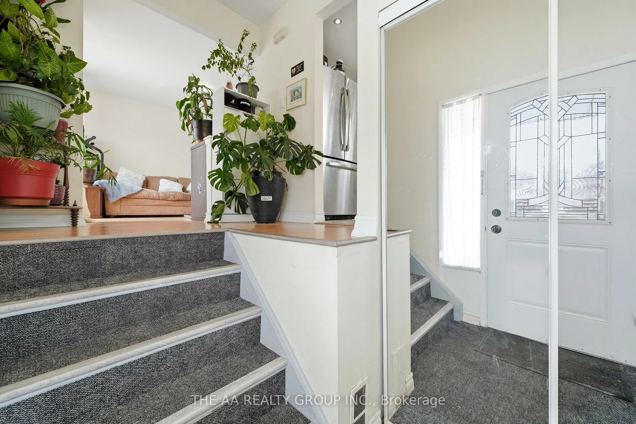 155, Britannia, Bradford, Bradford West Gwillimbury