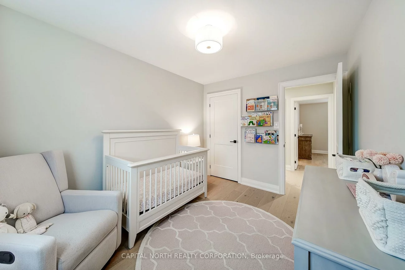 52, Wood, Bradford, Bradford West Gwillimbury