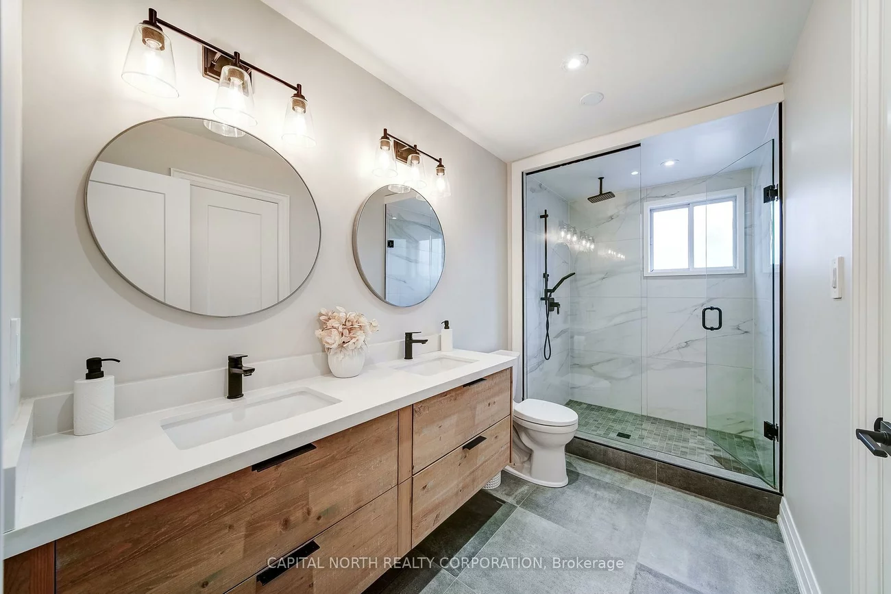 52, Wood, Bradford, Bradford West Gwillimbury