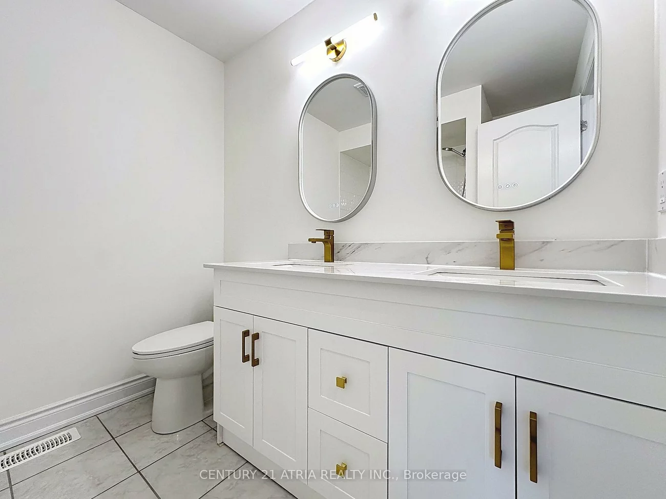 14, Heritage, Bradford, Bradford West Gwillimbury