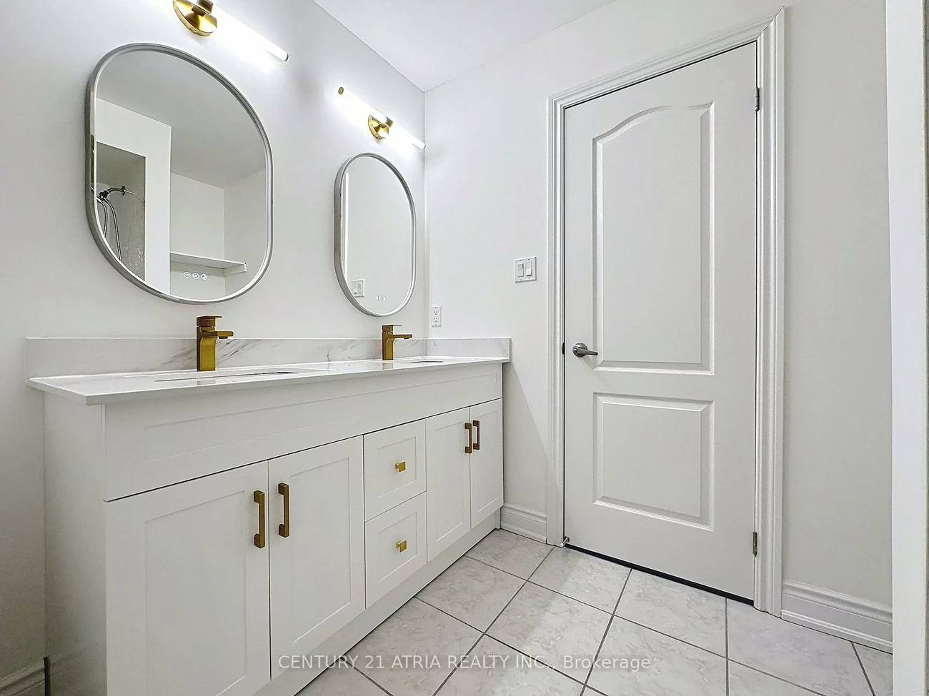 14, Heritage, Bradford, Bradford West Gwillimbury