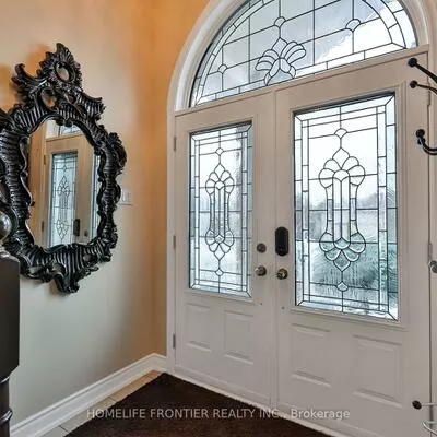 30, Saint, Bradford, Bradford West Gwillimbury