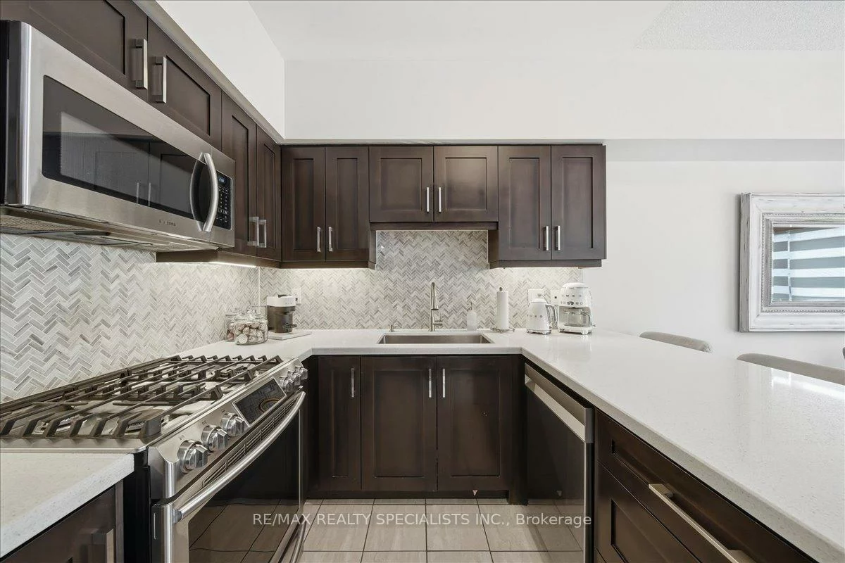 20, Luisa, Bradford, Bradford West Gwillimbury