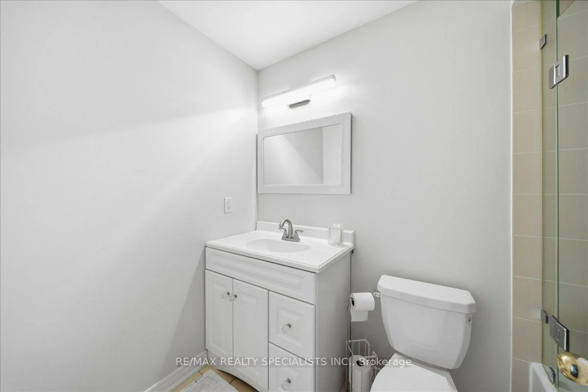 20, Luisa, Bradford, Bradford West Gwillimbury