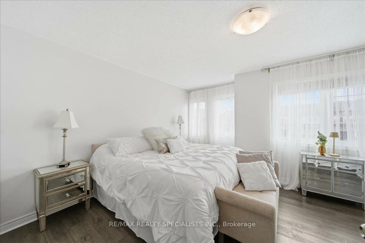 20, Luisa, Bradford, Bradford West Gwillimbury