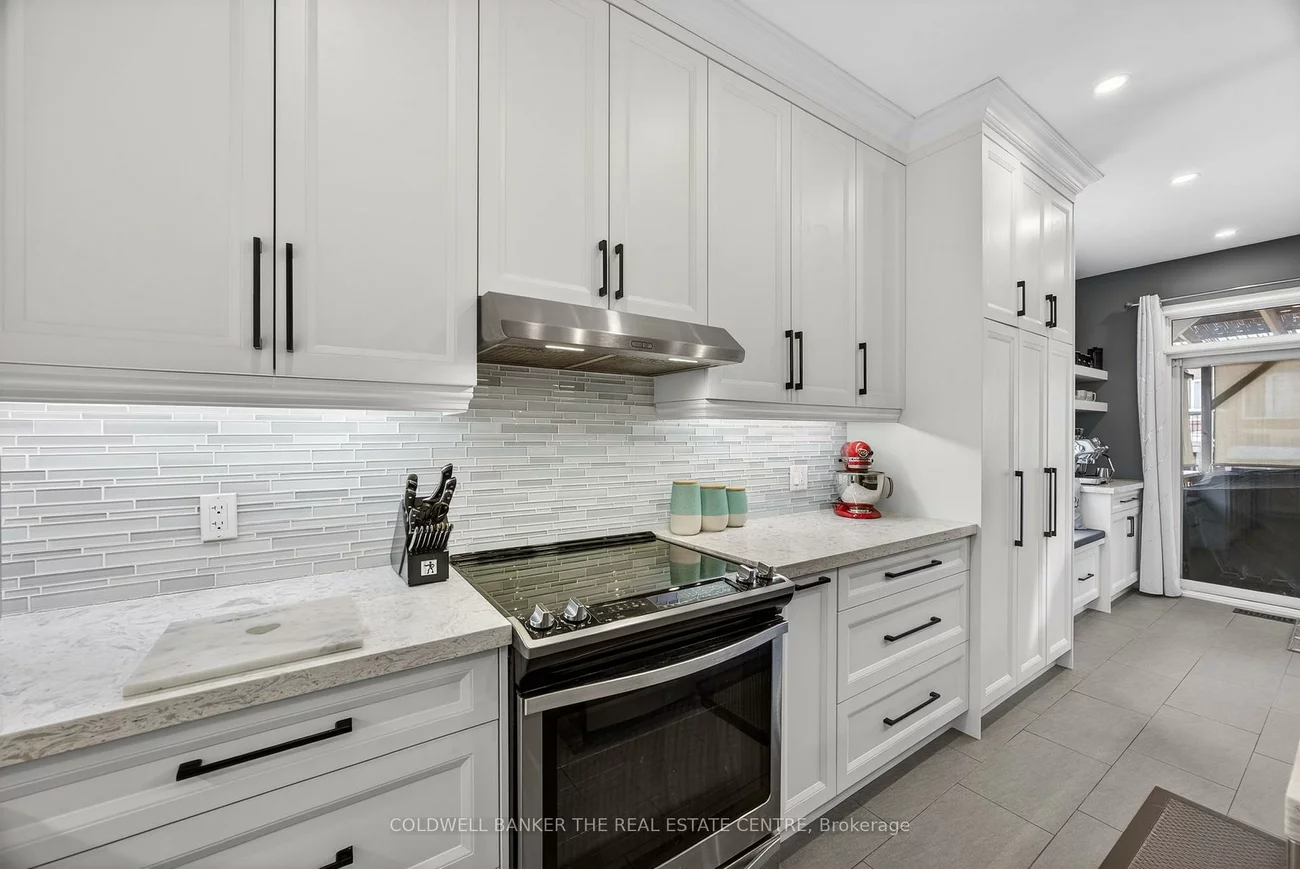 33, Booth, Bradford, Bradford West Gwillimbury