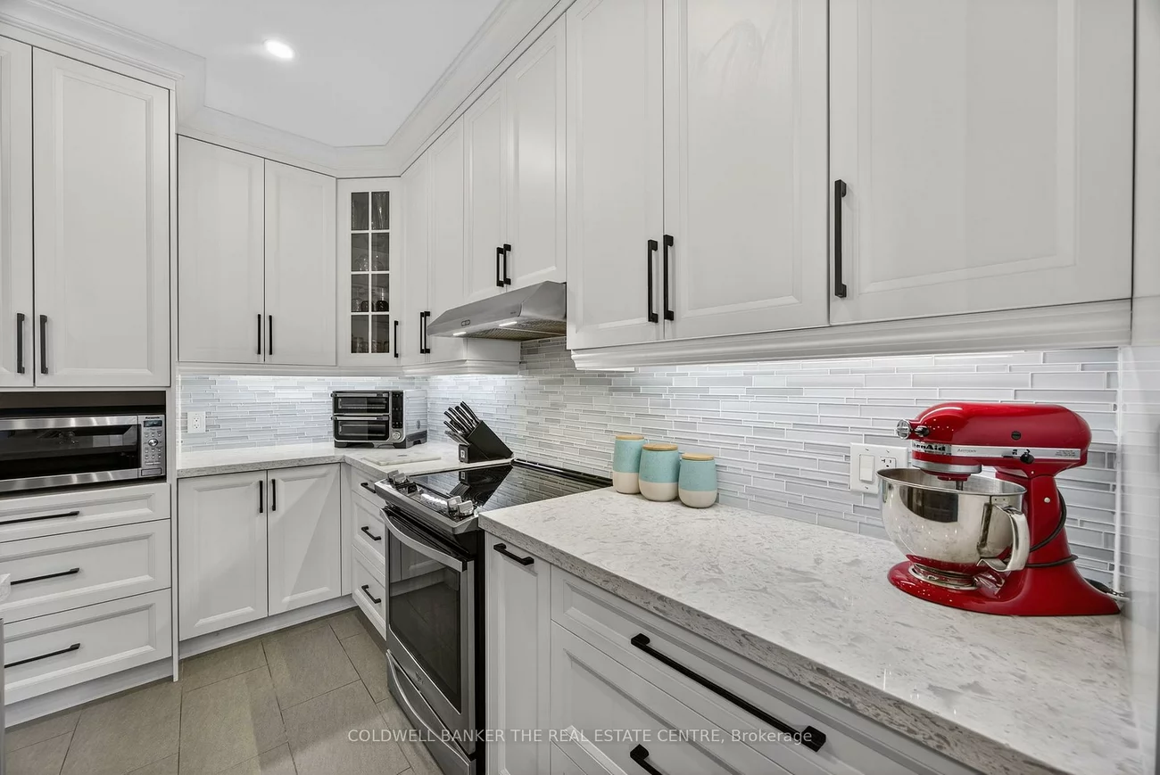 33, Booth, Bradford, Bradford West Gwillimbury