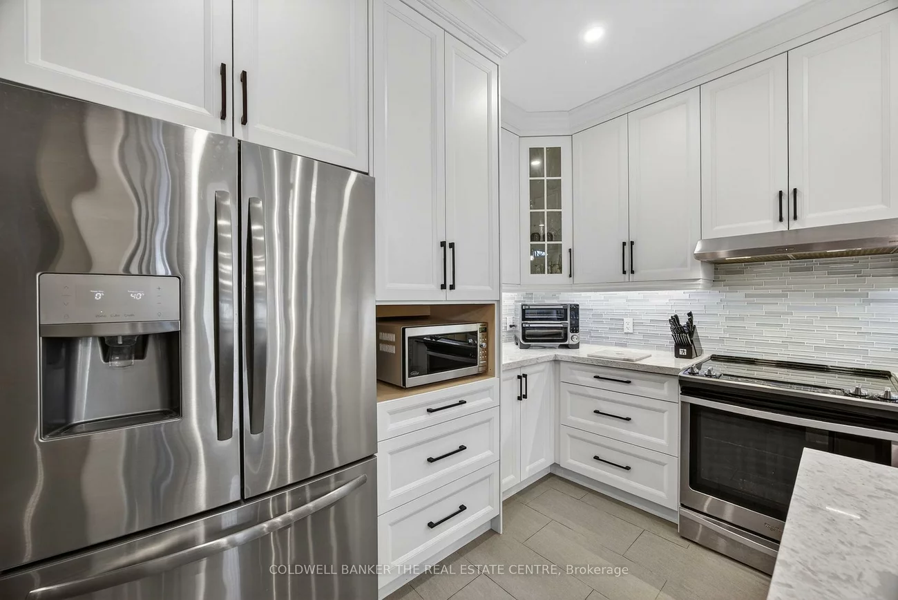 33, Booth, Bradford, Bradford West Gwillimbury