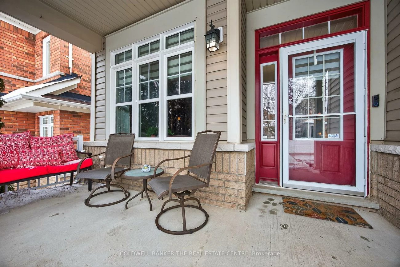 33, Booth, Bradford, Bradford West Gwillimbury