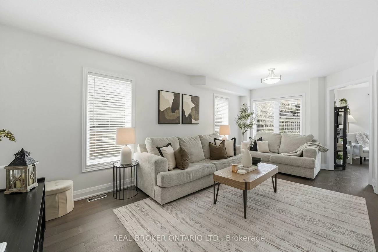 55, Christina, Bradford, Bradford West Gwillimbury