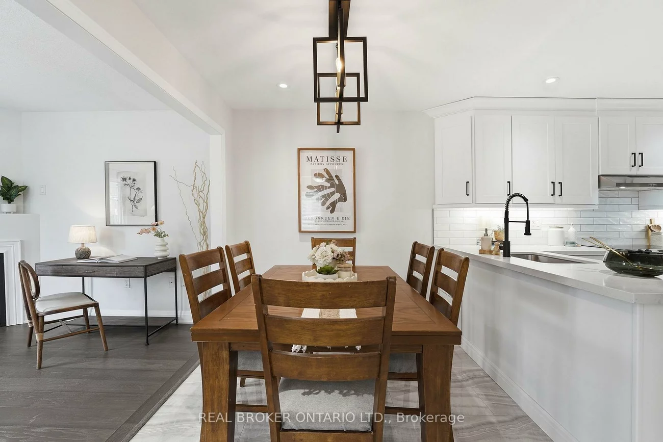 55, Christina, Bradford, Bradford West Gwillimbury