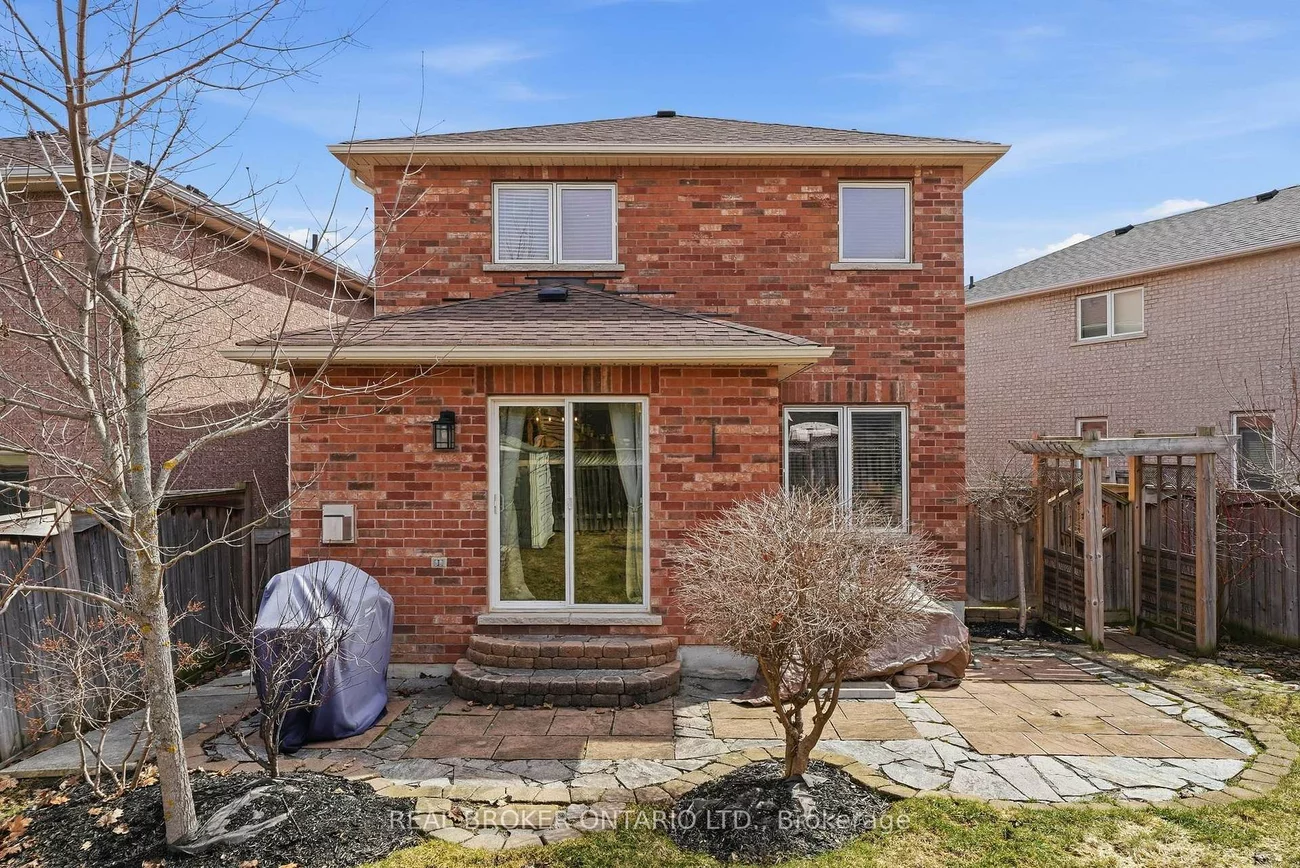 55, Christina, Bradford, Bradford West Gwillimbury