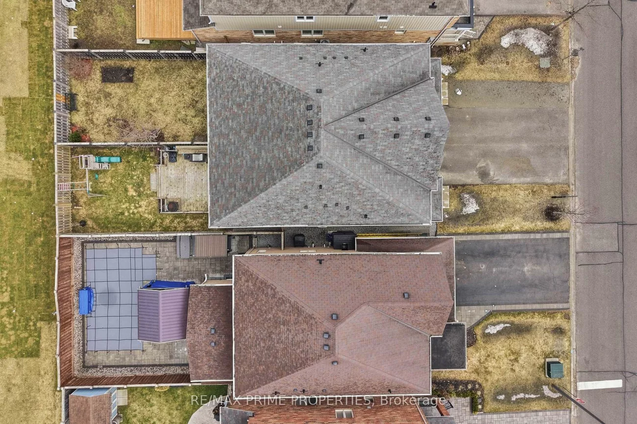 157, Meadowhawk, Bradford, Bradford West Gwillimbury