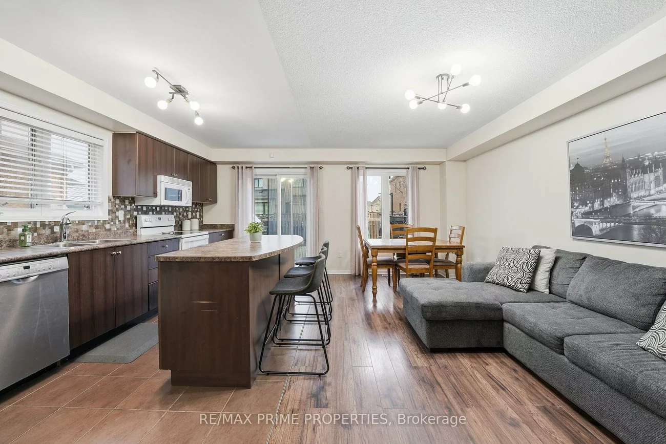 157, Meadowhawk, Bradford, Bradford West Gwillimbury