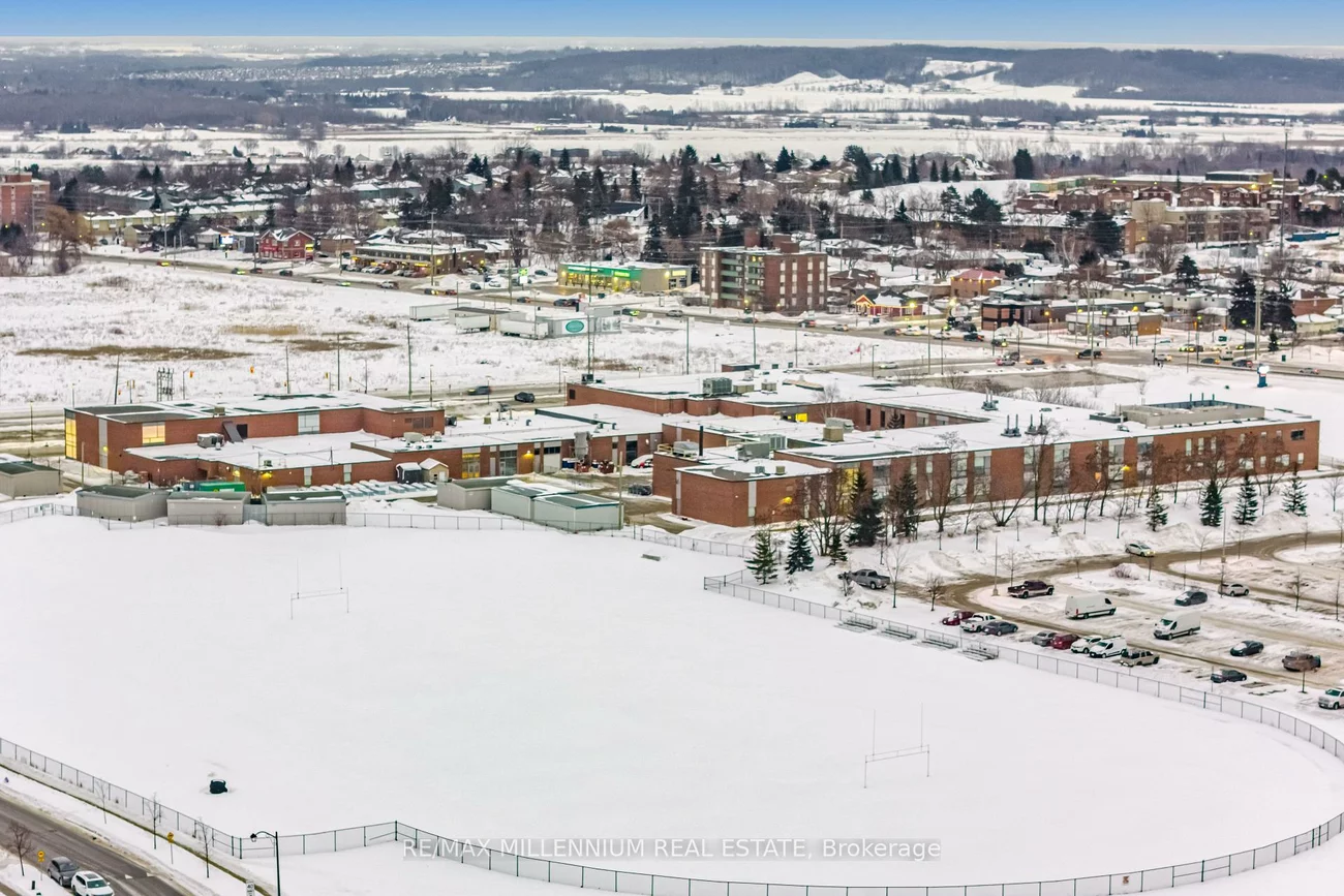132, Blue Dasher, Bradford, Bradford West Gwillimbury